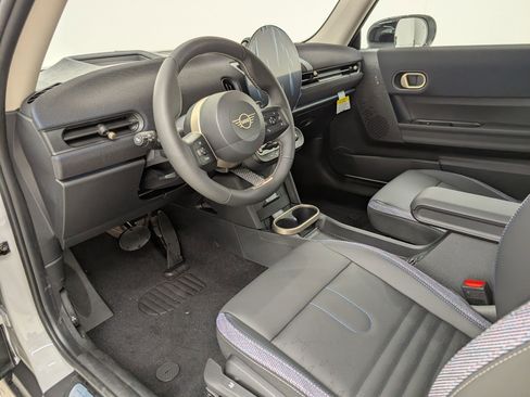 New 2026 MINI Cooper S image 4