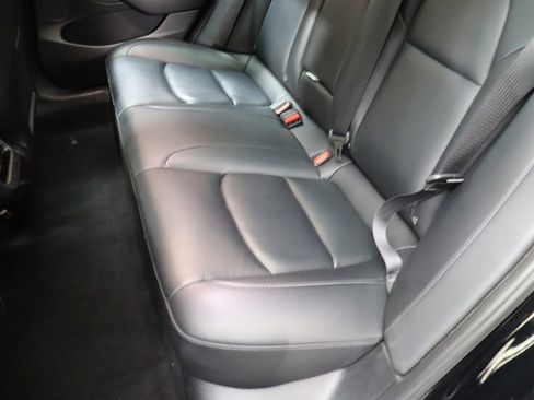 Used 2023 Tesla Model 3 Standard Range image 40