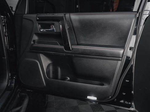 Used 2018 Toyota 4Runner TRD Pro AWD/4WD image 57