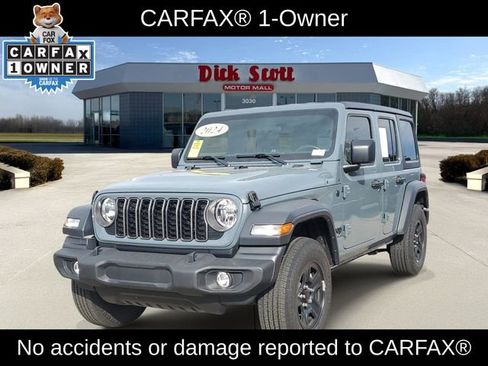 Used 2024 Jeep Wrangler Unlimited Sport AWD/4WD image 3