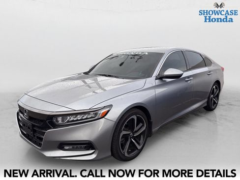 Used 2020 Honda Accord Sport image 2