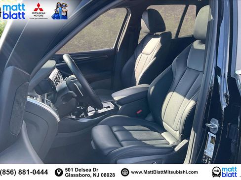 Used 2024 BMW X3 xDrive30i w/ Premium Essential Package image 27