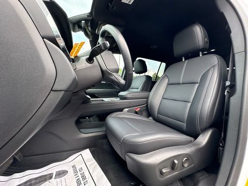 New 2026 GMC Acadia Elevation w/ Elevation Premium Package AWD/4WD image 9
