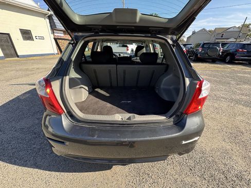 Used 2009 Toyota Matrix Base 4dr Wagon 4A image 46