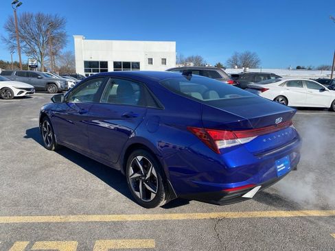 Certified 2023 Hyundai Elantra SEL w/ Convenience Package image 8