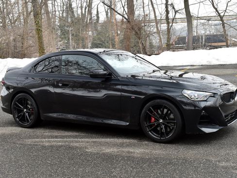 Used 2022 BMW M240i xDrive Coupe image 12