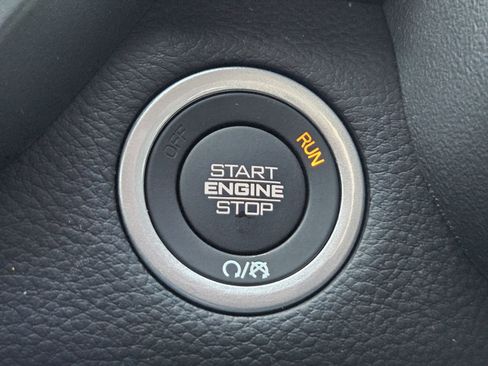 New 2026 RAM 1500 4x4 Crew Cab image 23