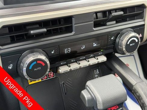 Used 2025 Toyota Tacoma TRD Off-Road w/ TRD Off Road Upgrade Package AWD/4WD image 28