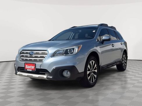 Used 2017 Subaru Outback 2.5i Limited w/ Popular Package #5 AWD/4WD image 3