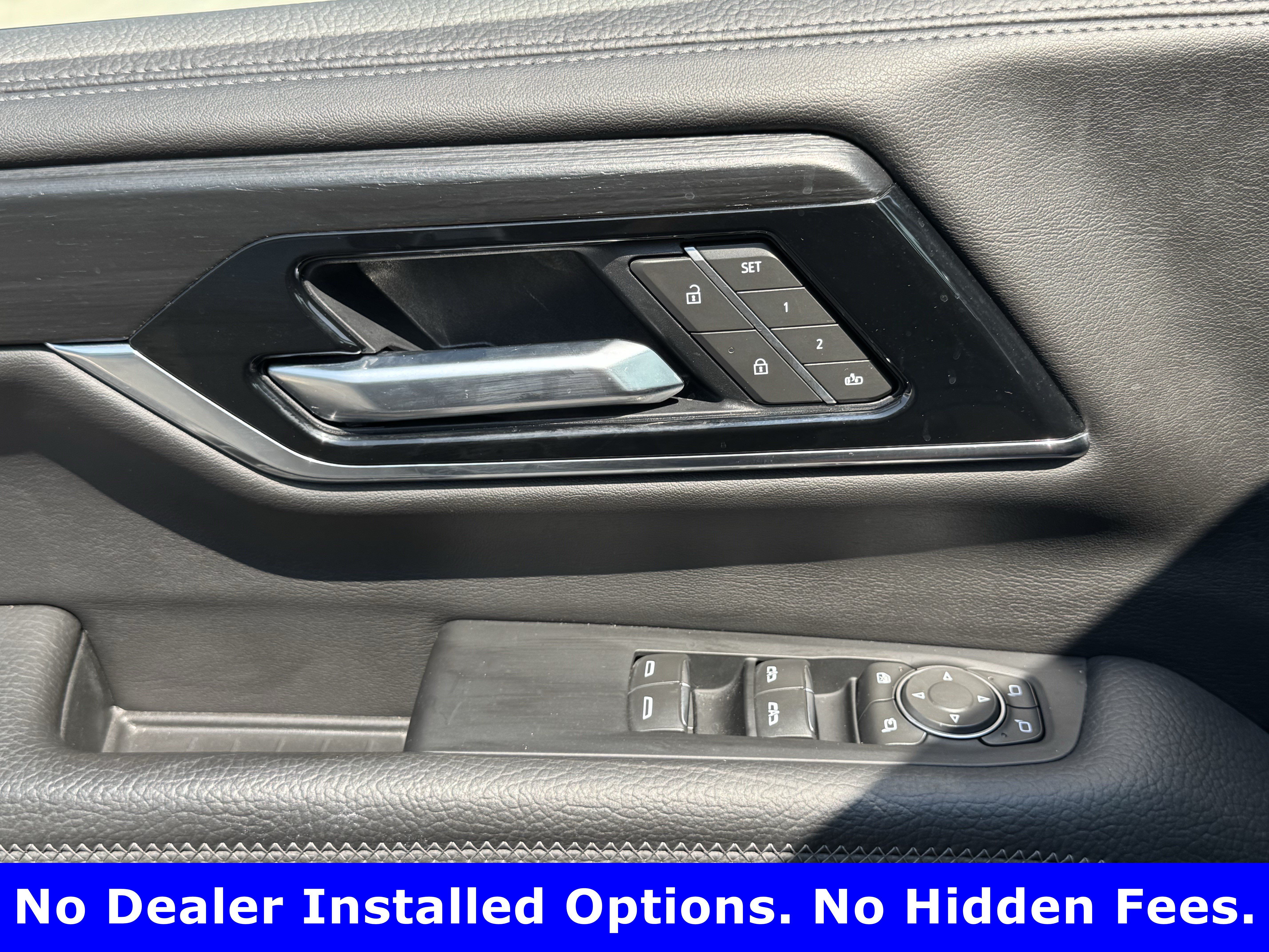 Used 2025 GMC Yukon Denali AWD/4WD image 21
