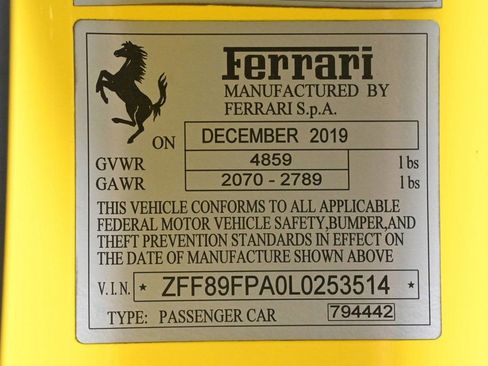 Certified 2020 Ferrari Portofino image 36