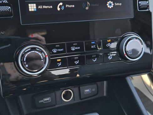 Used 2022 Hyundai Santa Cruz SEL image 15