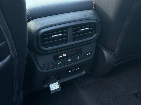 New 2025 Honda Pilot TrailSport image 18