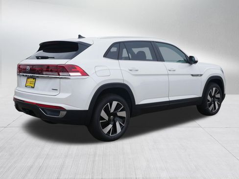 New 2026 Volkswagen Atlas Cross Sport SE AWD/4WD image 3