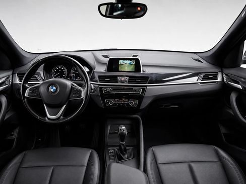 Used 2018 BMW X1 sDrive28i FWD image 2