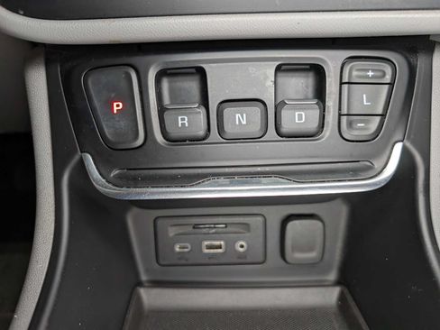 Used 2021 GMC Terrain SLT w/ Infotainment Package II AWD/4WD image 34