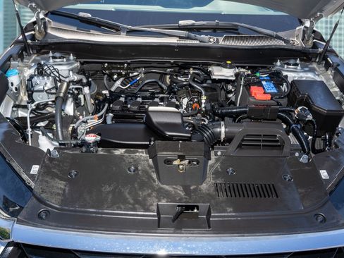 Certified 2025 Honda CR-V EX image 38