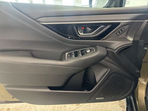 Used 2020 Subaru Outback Limited w/ Popular Package #2 image 18