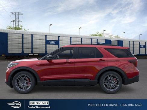 New 2026 Ford Explorer ST-Line image 3