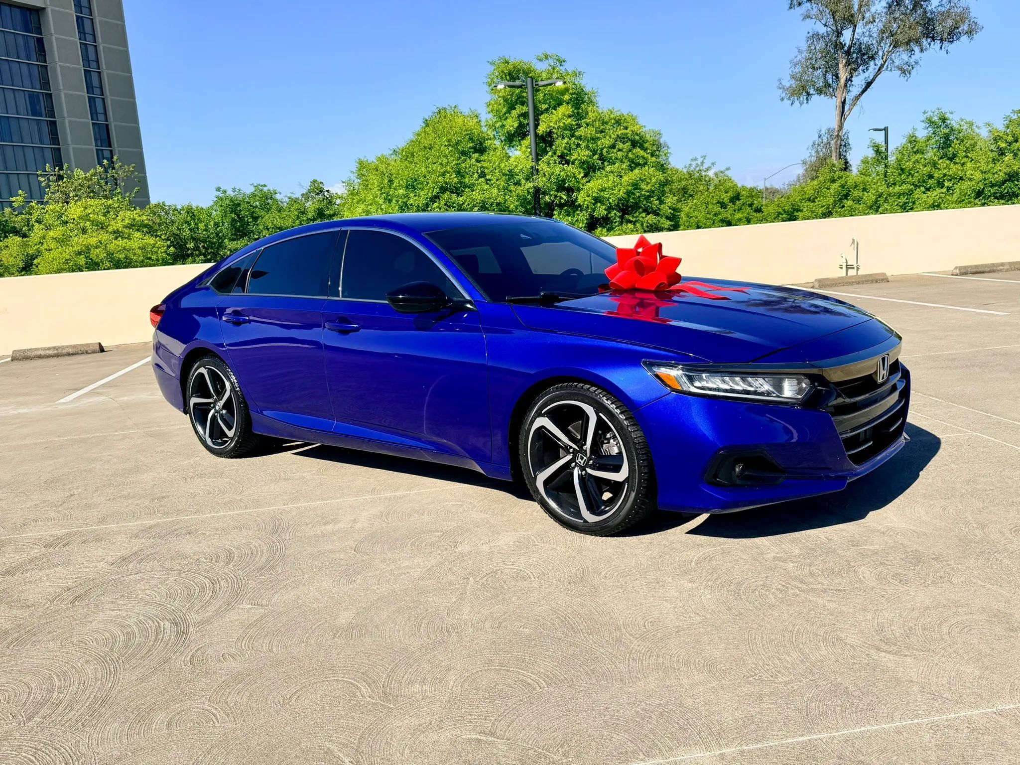 Used 2021 Honda Accord Sport image 7