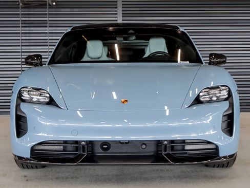 Certified 2022 Porsche Taycan Turbo AWD/4WD image 8