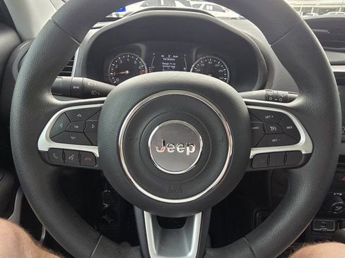 Used 2020 Jeep Renegade Sport FWD image 13