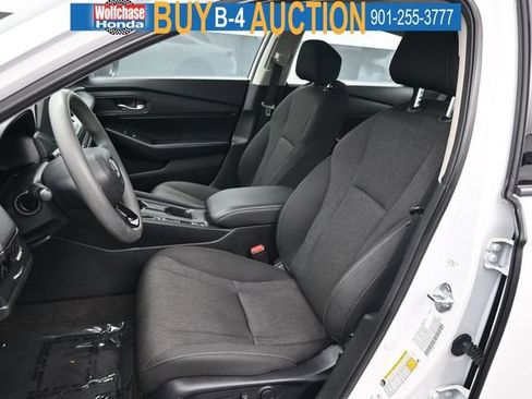 Used 2023 Honda Accord EX image 16
