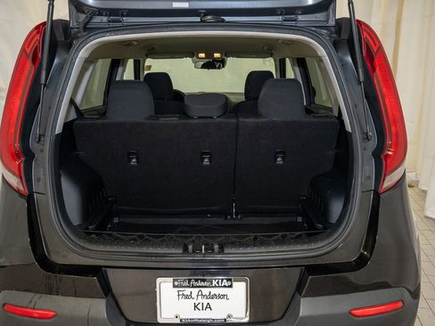 Used 2021 Kia Soul S image 6