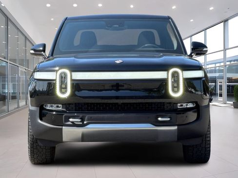 Used 2022 Rivian R1T Adventure Quad AWD/4WD image 9