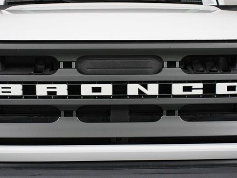 Used 2021 Ford Bronco Big Bend image 26