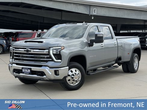 Certified 2025 Chevrolet Silverado 3500 LTZ w/ LTZ Convenience Package AWD/4WD image 1