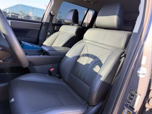 Used 2026 Hyundai Santa Fe SEL image 5