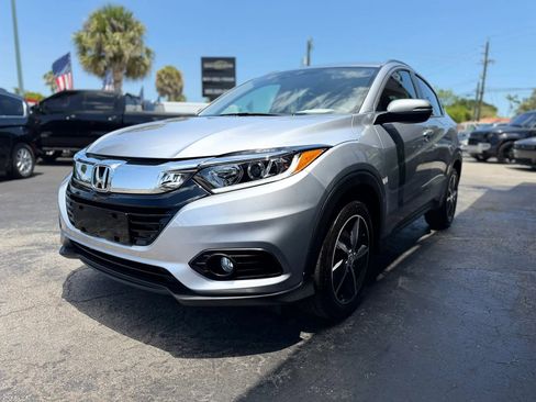 Used 2022 Honda HR-V EX image 6