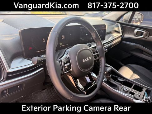 Certified 2025 Kia Sorento S w/ Panoramic Sunroof Package FWD image 14