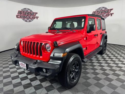 Used 2018 Jeep Wrangler Unlimited Sport image 3