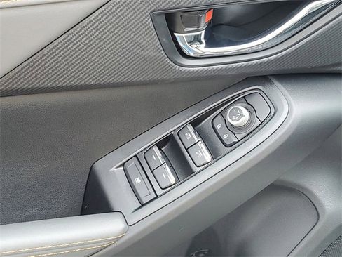 New 2025 Subaru Crosstrek 2.5i Limited image 15