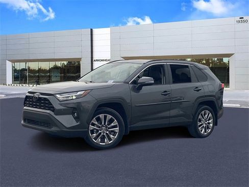 Used 2024 Toyota RAV4 XLE Premium image 1