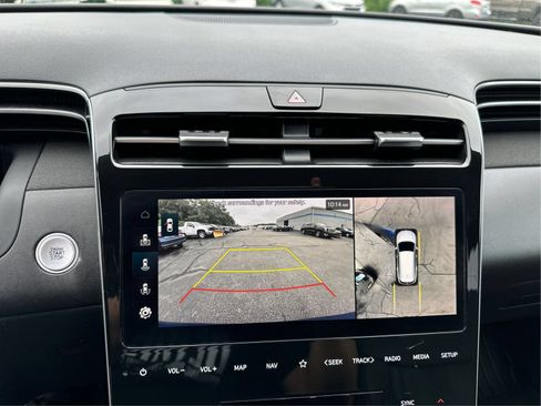 Certified 2023 Hyundai Tucson Limited AWD/4WD image 16