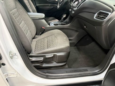 Used 2023 Chevrolet Equinox LT AWD/4WD image 64