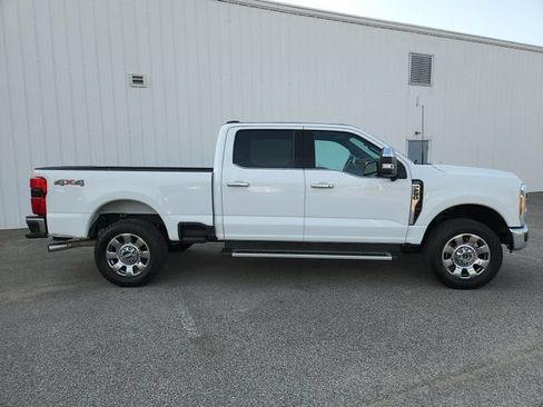 Used 2023 Ford F250 Lariat w/ Chrome Package AWD/4WD image 10