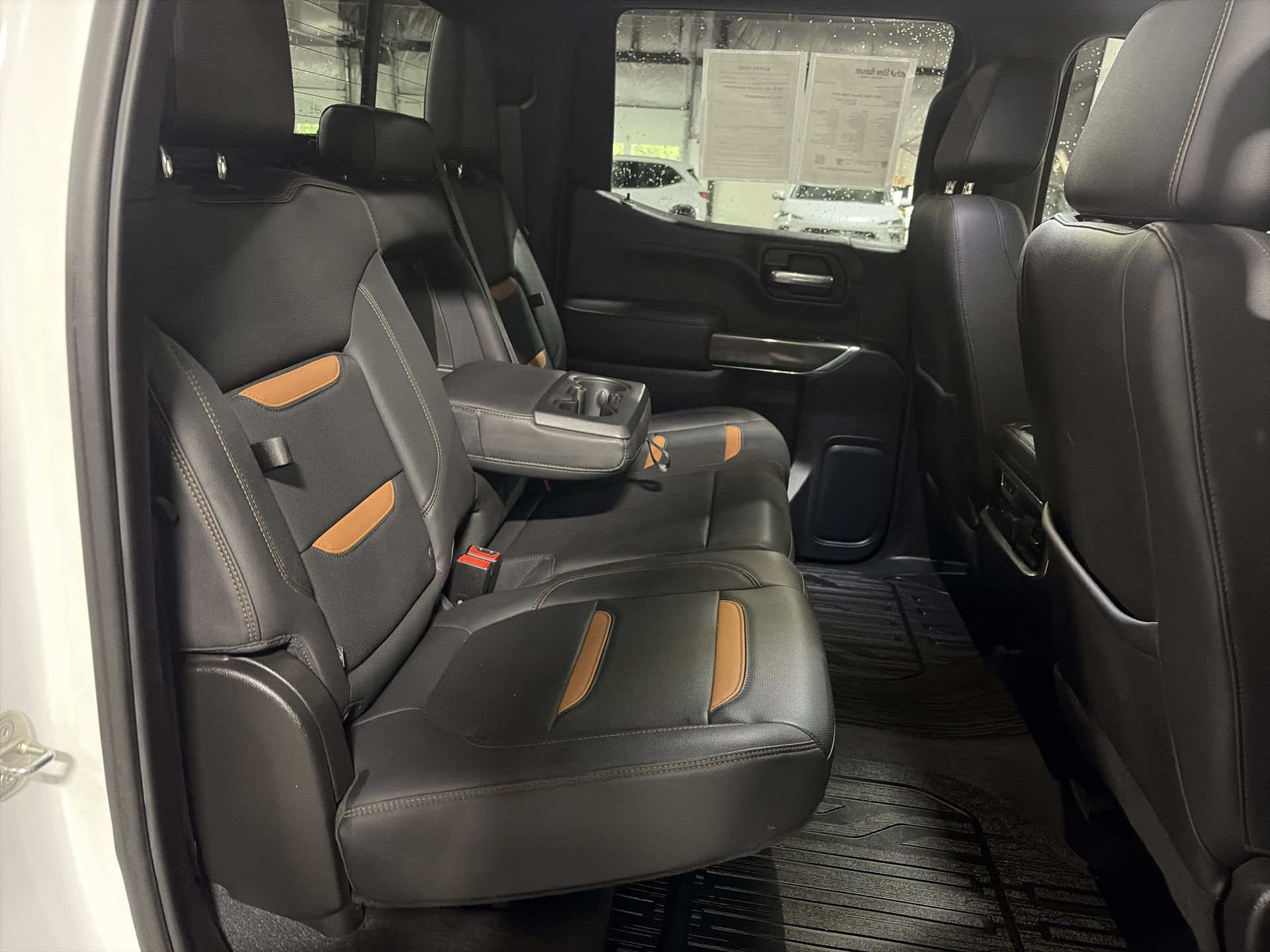 Used 2021 GMC Sierra 1500 AT4 w/ AT4 Carbonpro Edition AWD/4WD image 29