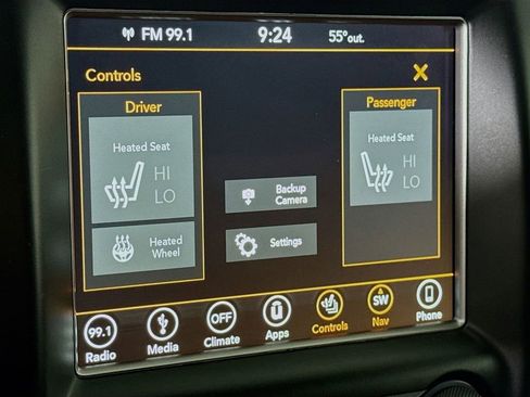 Used 2018 Jeep Grand Cherokee Limited image 12