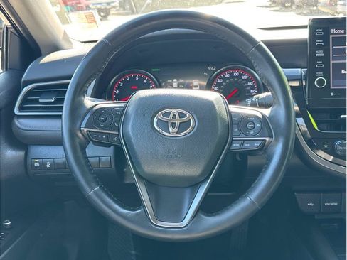 Used 2023 Toyota Camry XSE FWD image 16