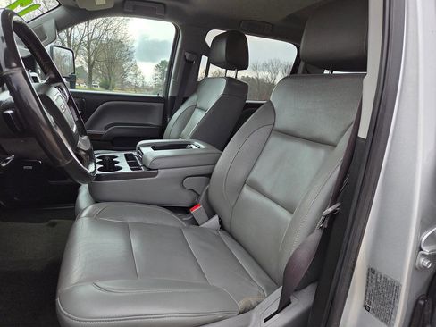 Used 2017 GMC Sierra 3500 SLT w/ Duramax Plus Package image 12