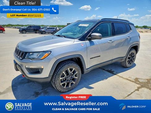 Used 2019 Jeep Compass Trailhawk AWD/4WD image 1
