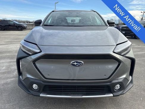 Used 2025 Subaru Solterra Limited image 2