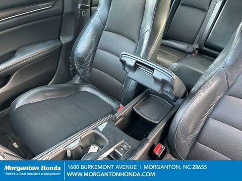 Used 2018 Honda Accord Sport image 24