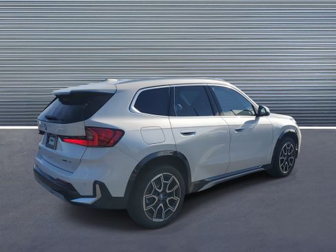 New 2026 BMW X1 xDrive28i w/ Convenience Package image 3