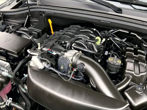 Used 2025 Dodge Durango GT w/ Blacktop Package image 29