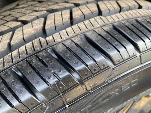 New 2026 Chevrolet Traverse RS w/ LPO, Floor Liner Package image 16